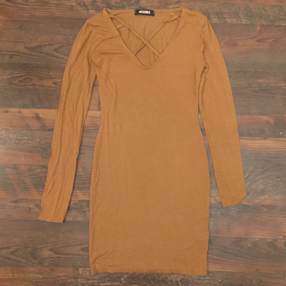 Long Sleeve V-Neck Bodycon Missguided Dress